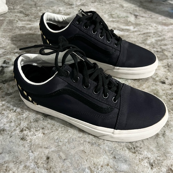 Womens Vans Old Skool - Picture 1 of 7